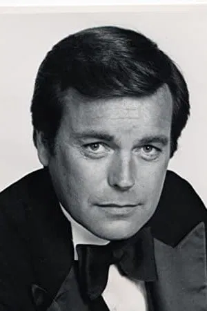 Photo of actor Robert Wagner featured image