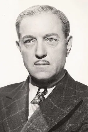 Photo of American actor Purnell Pratt.